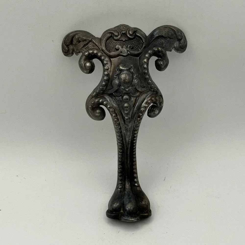 Set of 4 Vintage Winged Clawfoot Legs Cast Metal Replacement Hardware Salvage